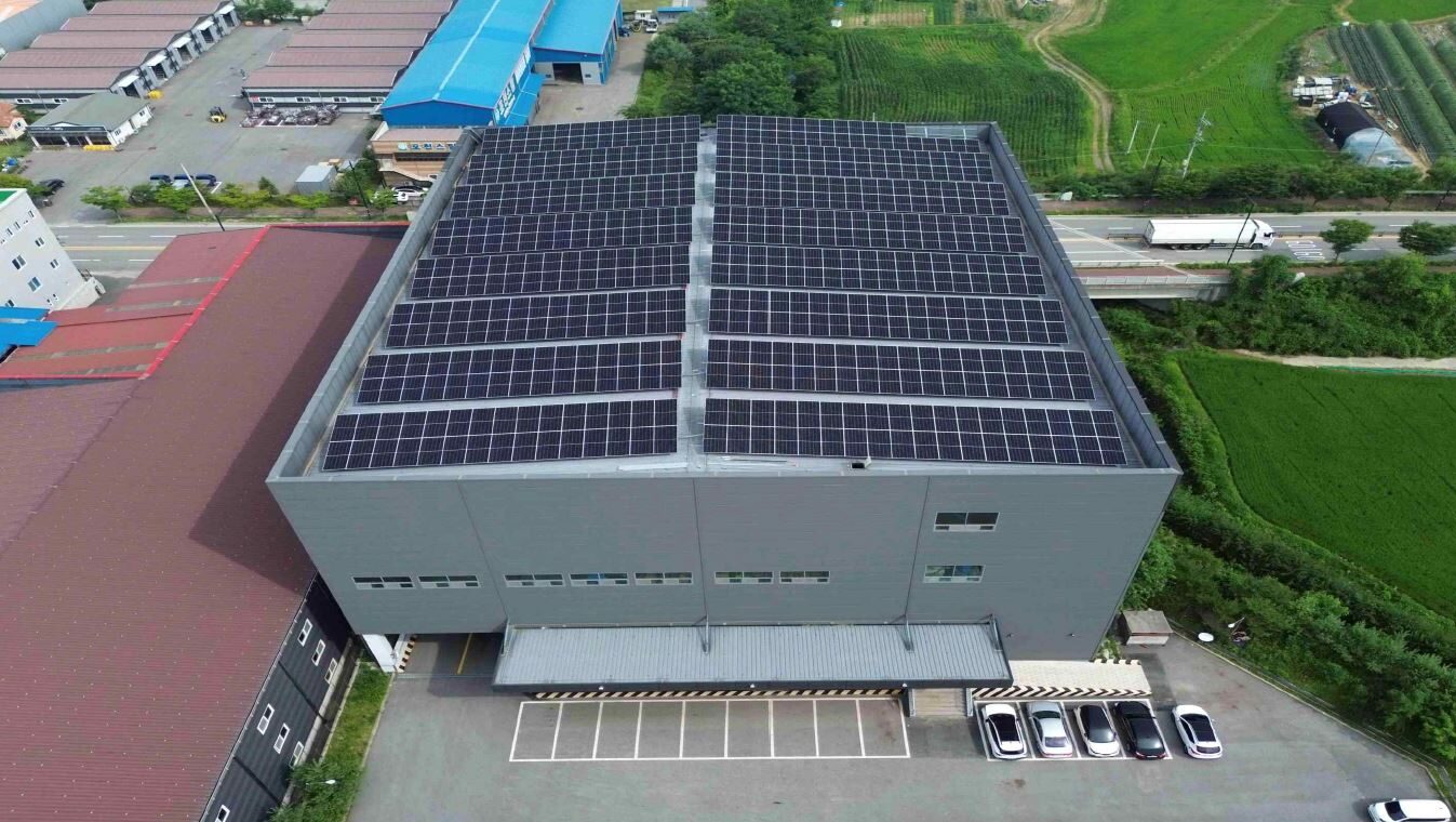 이투컴 태양광발전소 (285kW) (루프탑 태양광) - 솔라플레이 시공실적