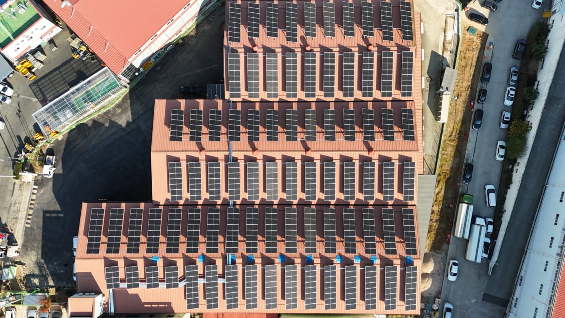 신광플랜트 태양광발전소 (242kW) (루프탑 태양광) - 솔라플레이 시공실적