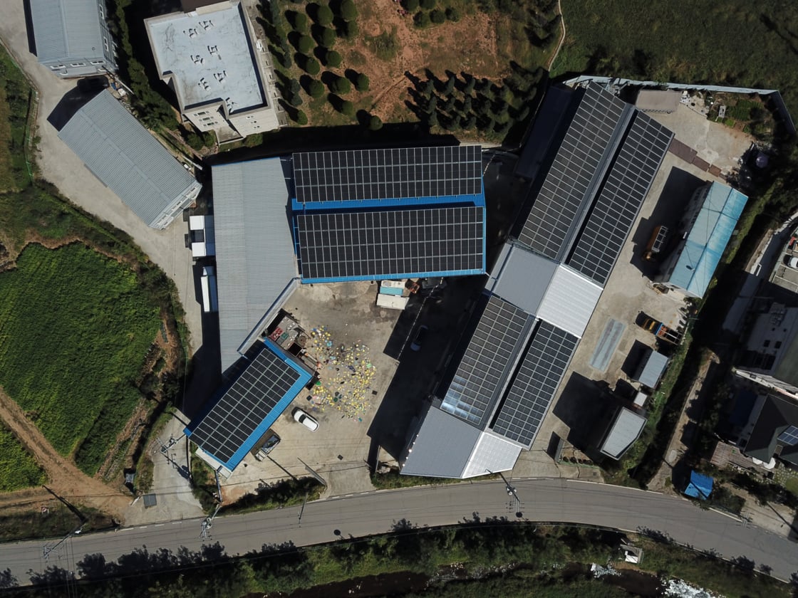 화성 동광산업 태양광발전소 (300kW) (루프탑 태양광) - 솔라플레이 시공실적